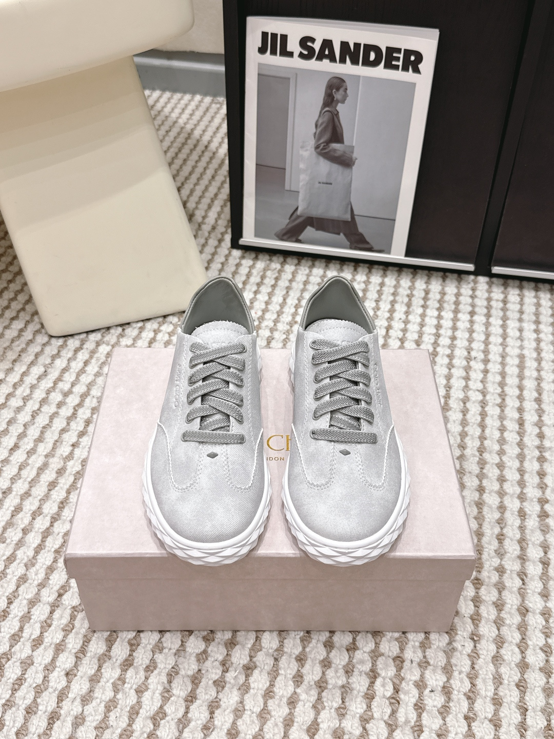 Женские серые кроссовки Jimmy Choo Diamond Light Flex