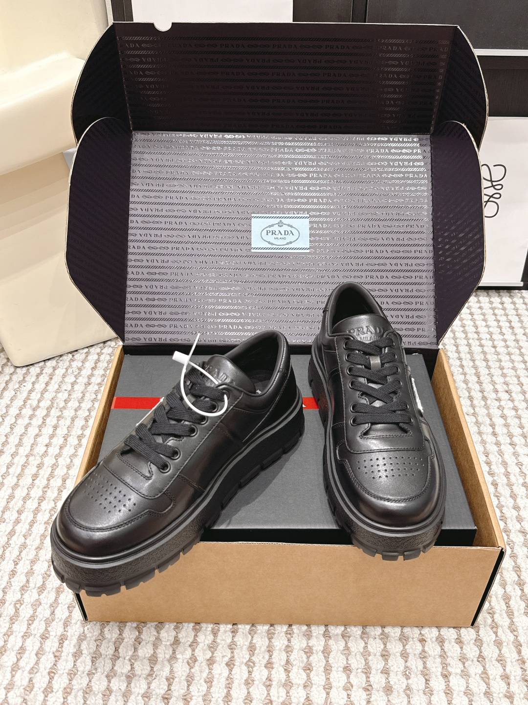 Prada Style White Leather Women's Shoes style reference detail image 4 from source 784866