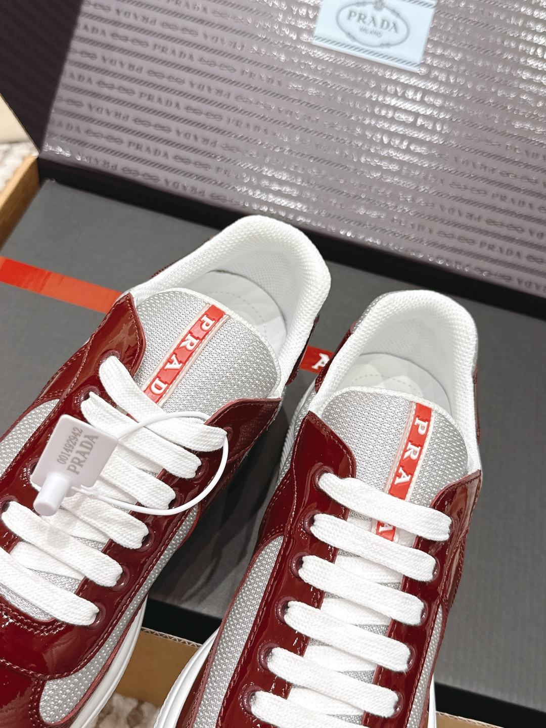 Prada Style Leather Women's Shoes style reference detail image 7 from source 784859
