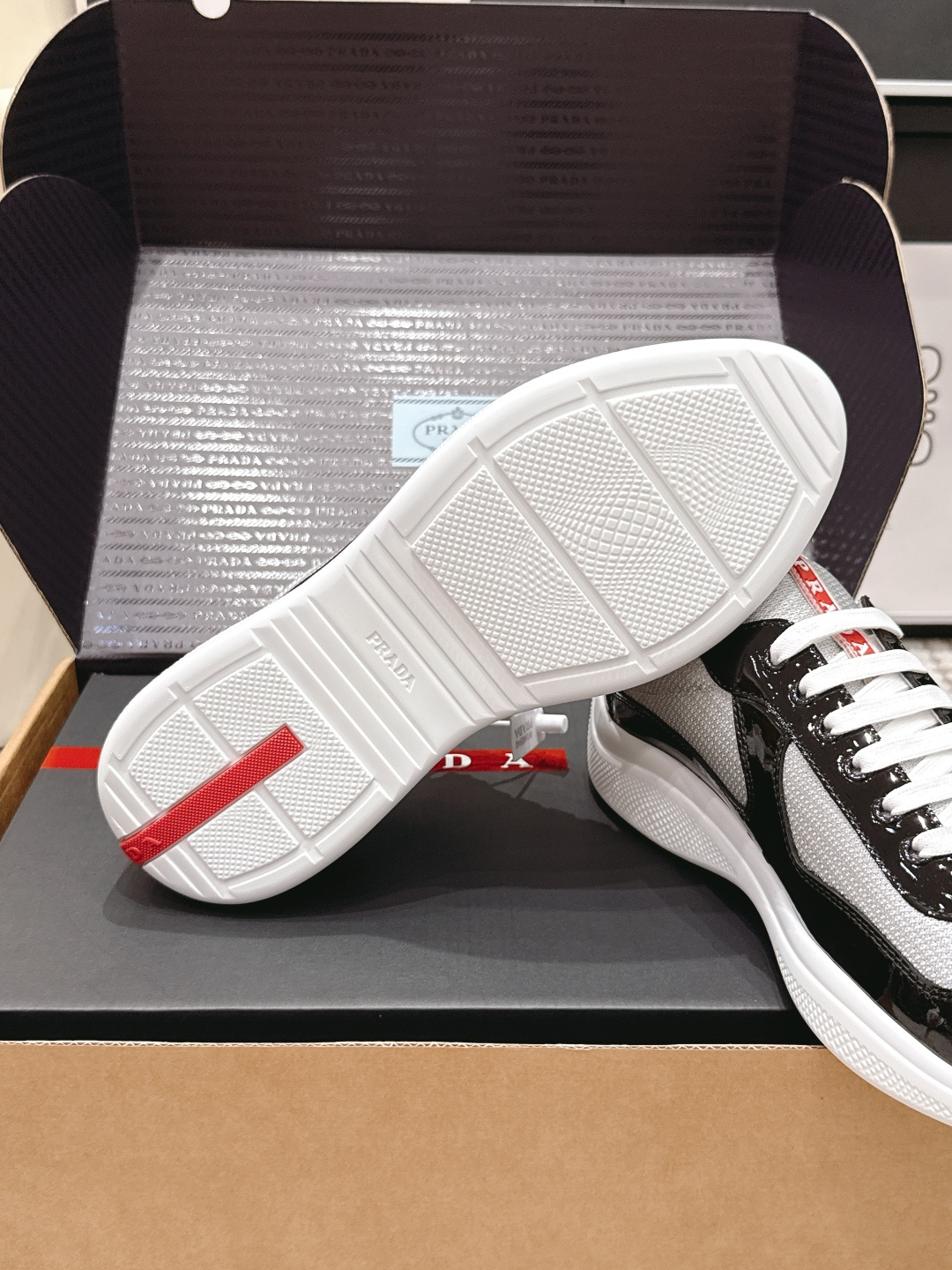 Prada Style Leather Women's Shoes style reference detail image 9 from source 784862
