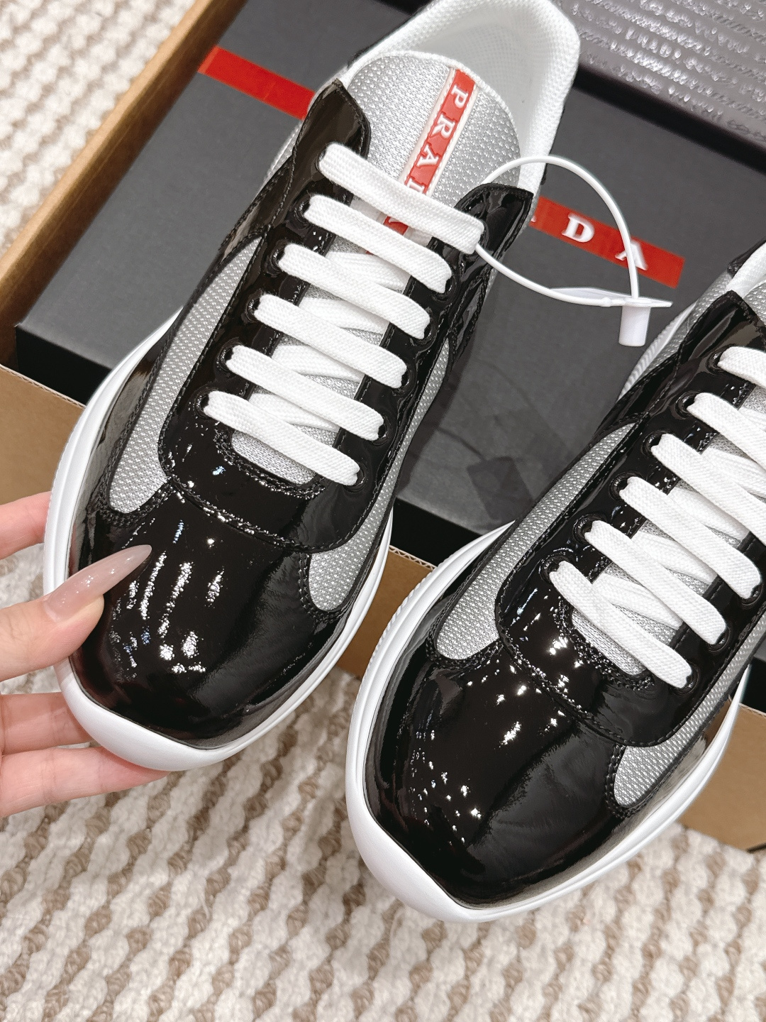 Prada Style Leather Women's Shoes style reference detail image 7 from source 784862
