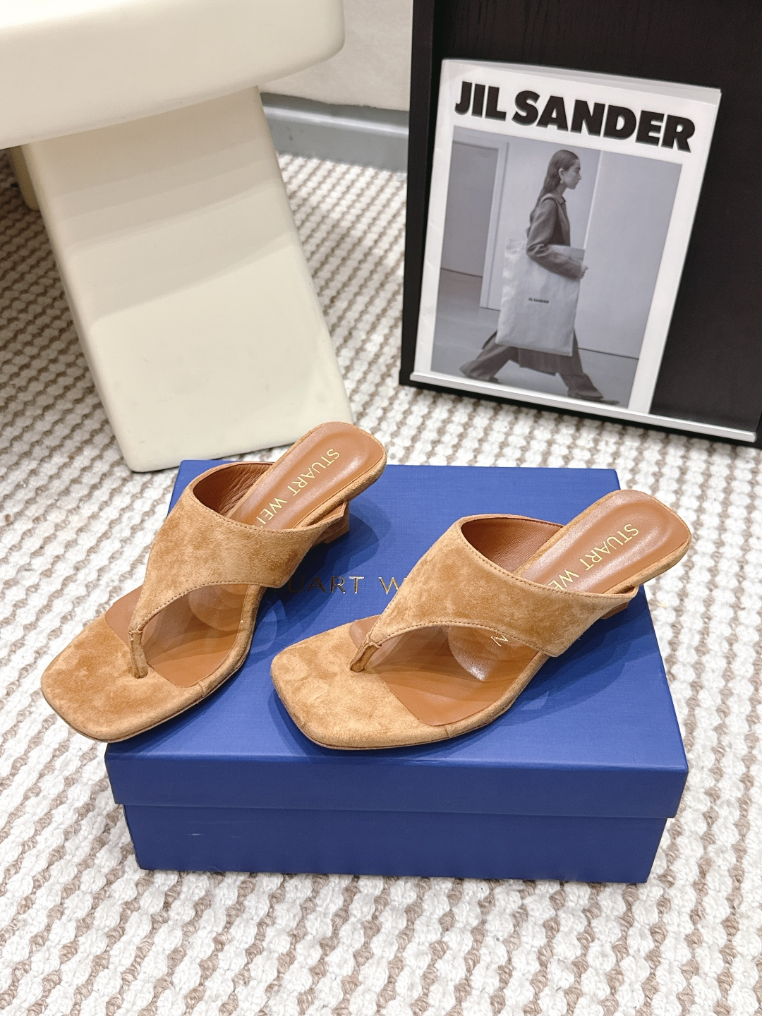 Женские замшевые мюли Stuart Weitzman с квадратным носком