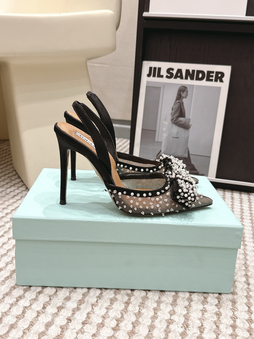 Туфли Aquazzura с жемчугом