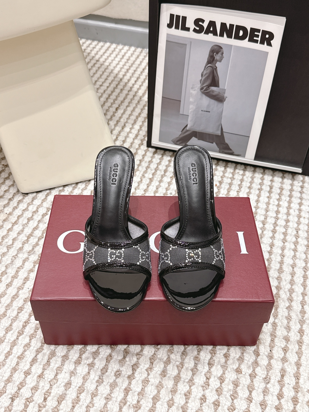 Женские босоножки Gucci с принтом