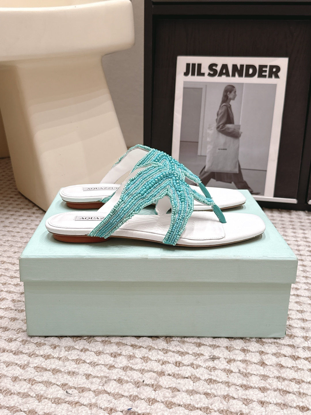 Сандалии AQUAZZURA с декором в виде звезды