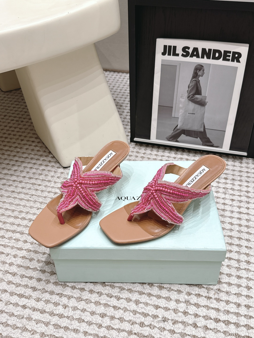 Сандалии Aquazzura с декором в виде звезды