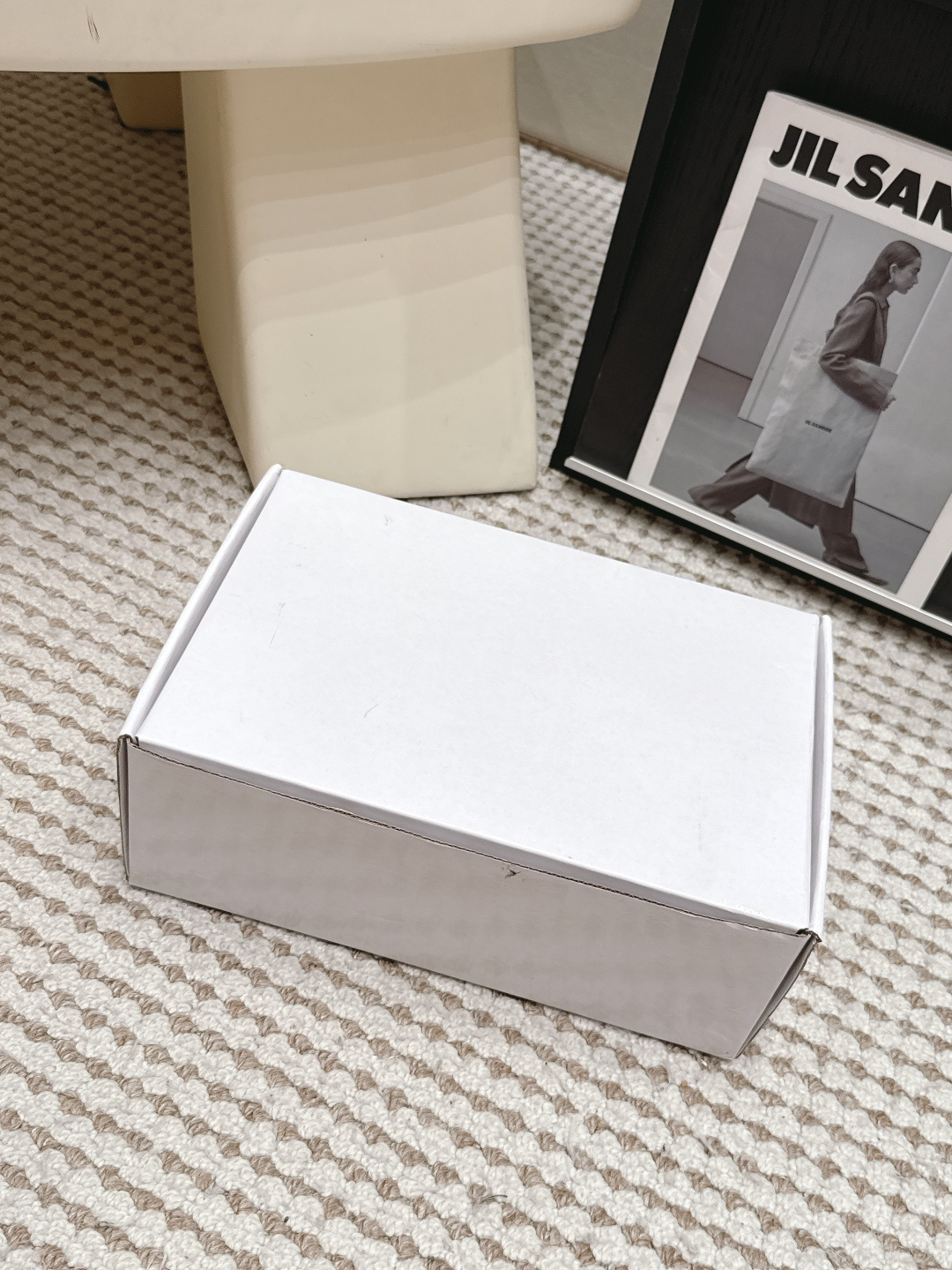 NO:814565,Official website synchronized gift box packaging, single shoes19860909官网同步礼盒包装,单鞋,Women's Shoes