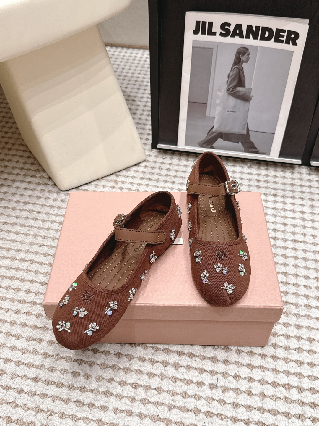 Женские балетки с декором в виде цветов Miu Miu