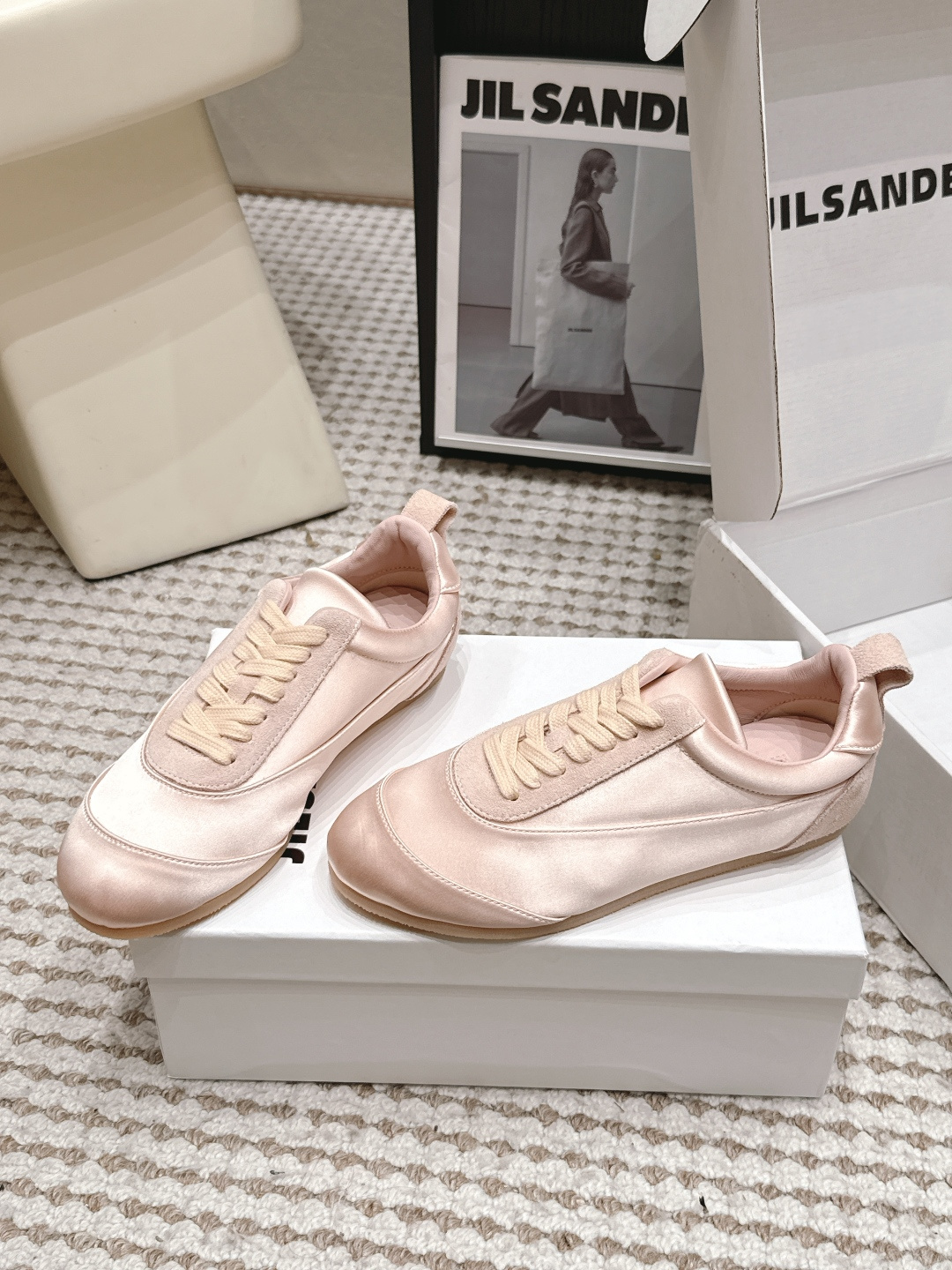 Женские кроссовки Jil Sander