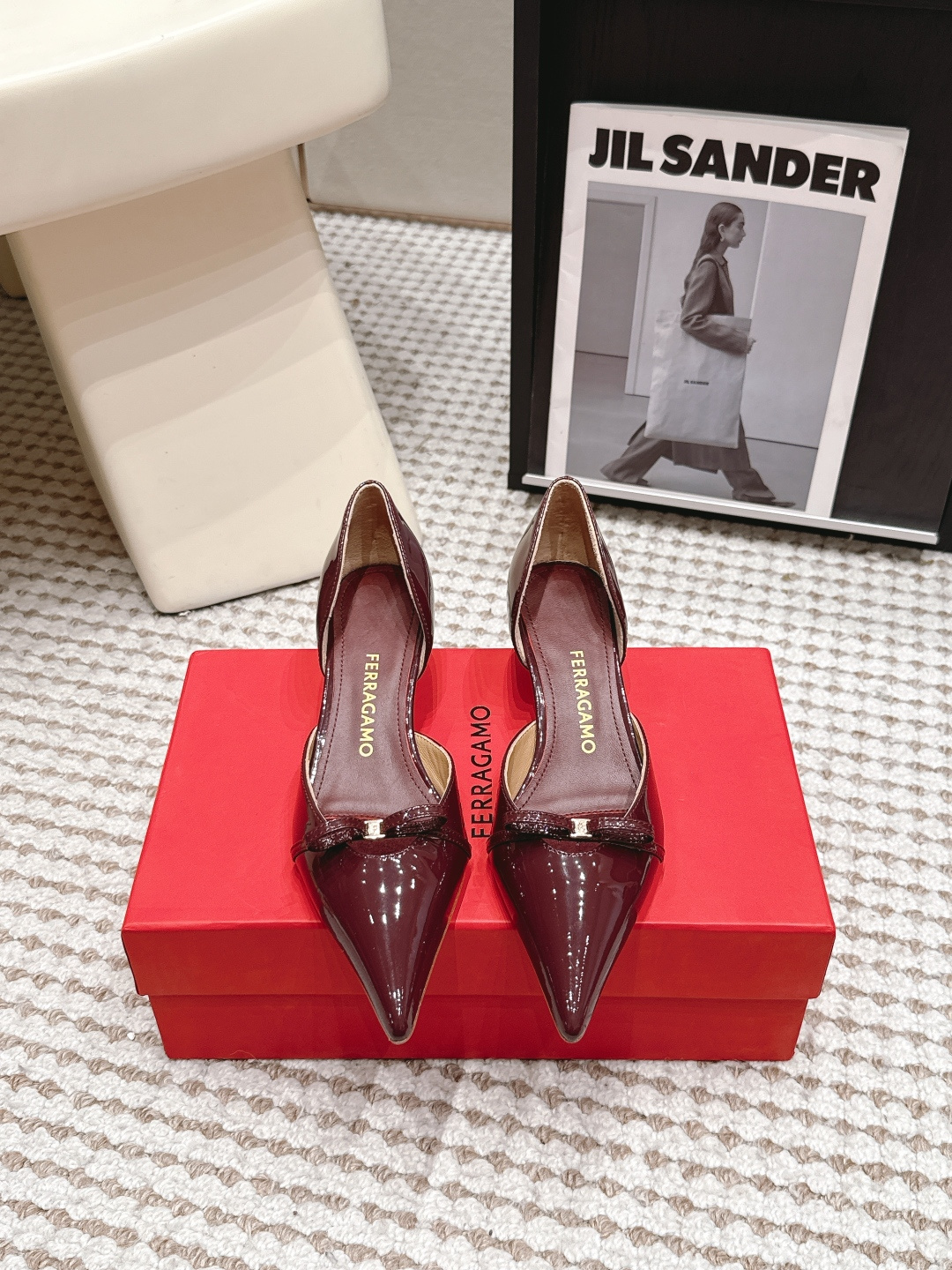 Женские туфли FERRAGAMO