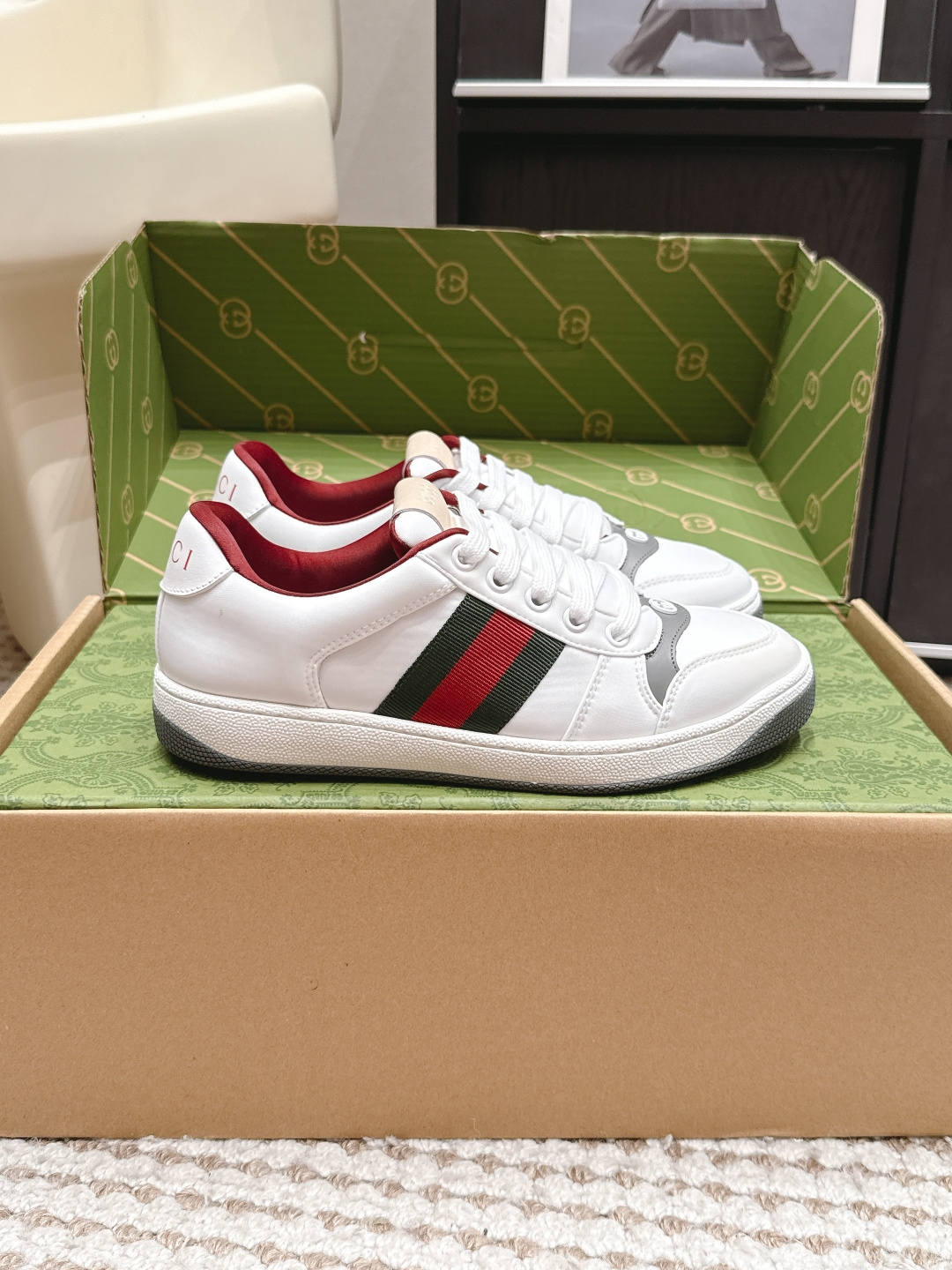 Gucci Women Shoes