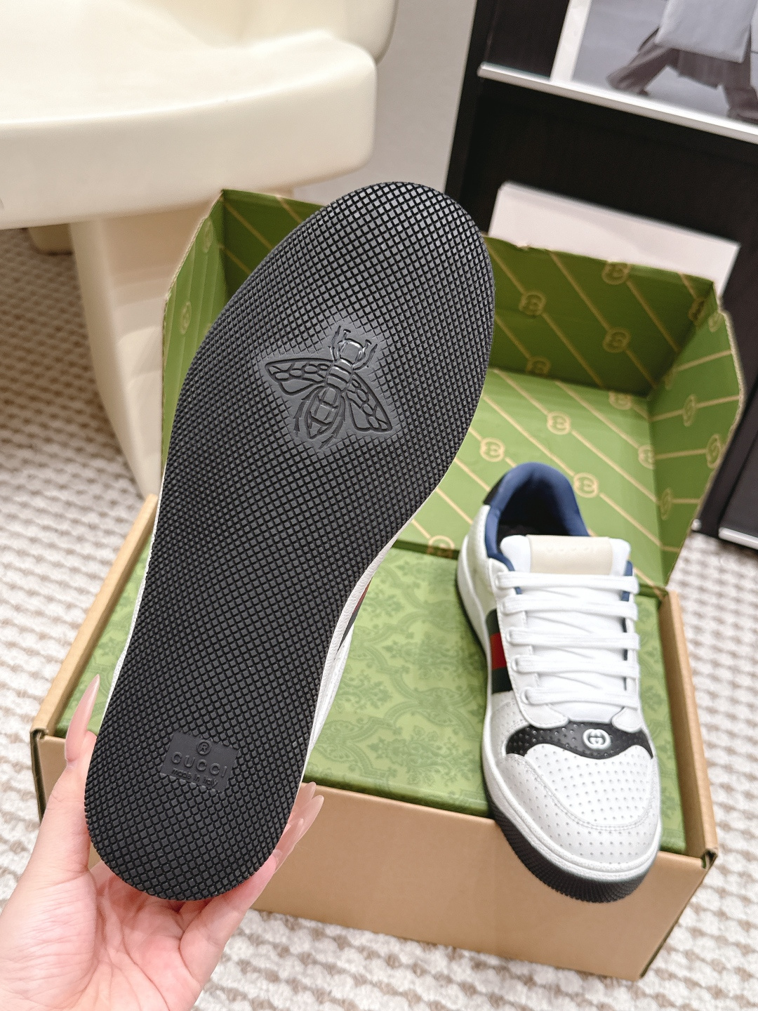 Gucci Women Shoes
