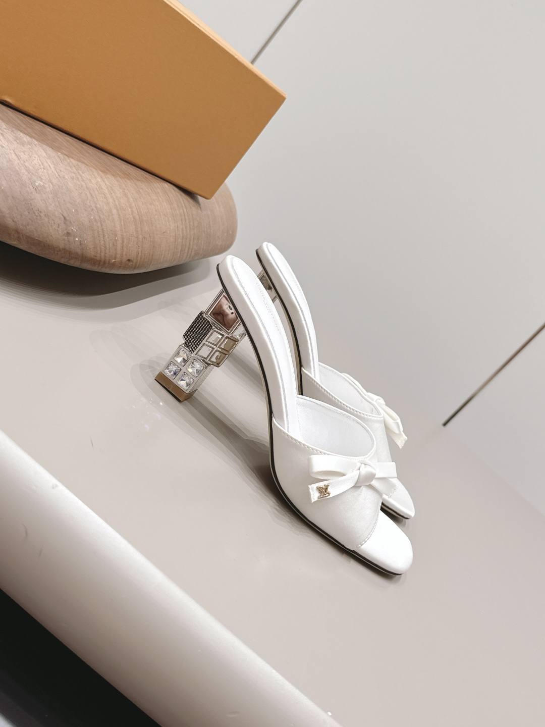 莫罗·伯拉尼克 Manolo Blahnik 经典高奢皮鞋鞋履高跟鞋 #AD7AB2EC 3