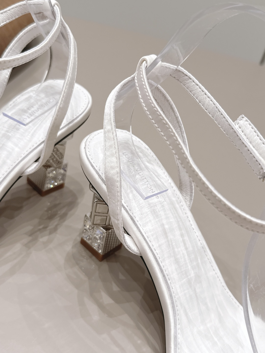 吉安维托·罗西 Gianvito Rossi 经典高奢皮鞋鞋履高跟鞋 #FB41D386 8