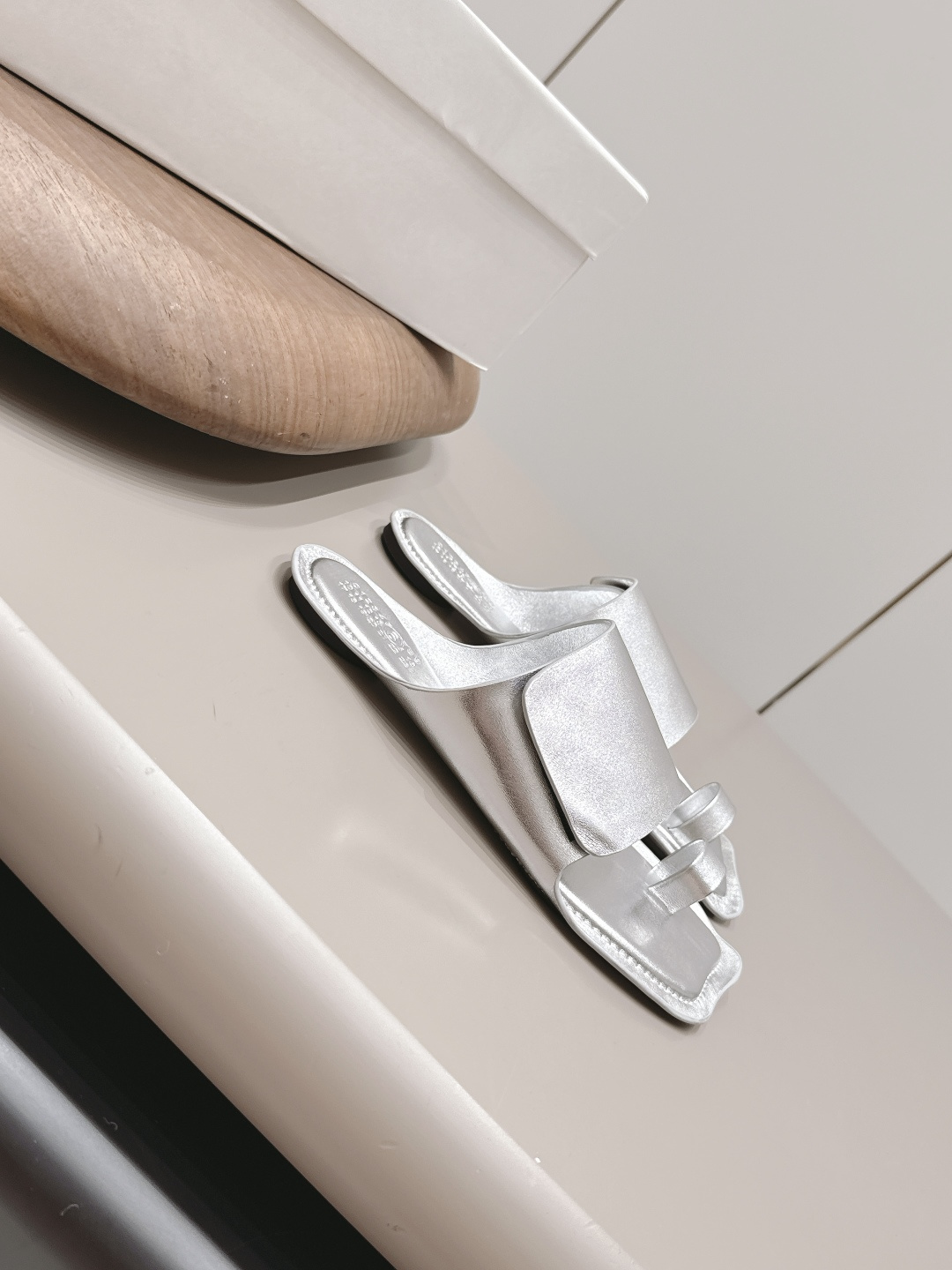 马吉拉 Maison Margiela 高定典藏经典高奢皮鞋女鞋男鞋 #9736210D 3