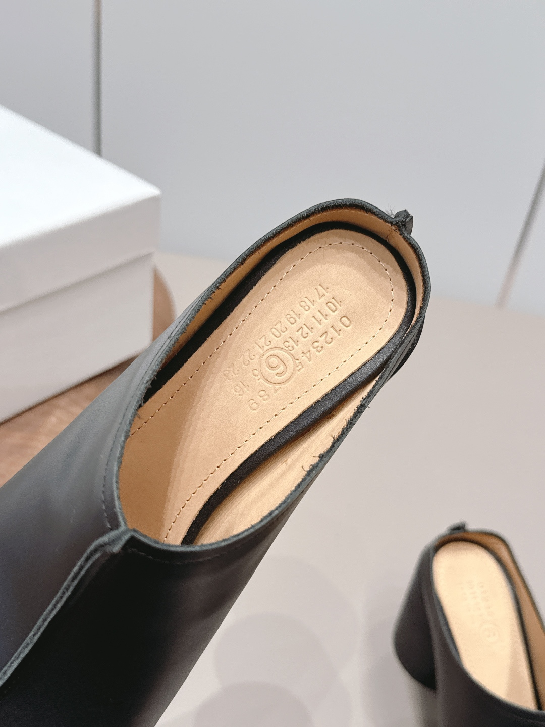 Maison Margiela 26 Early Autumn new fashion shoe series 7