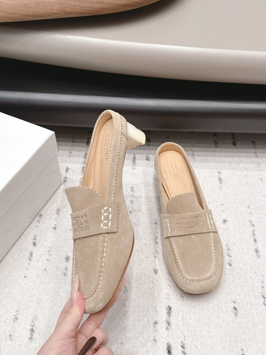 Maison Margiela Haute Couture Classic Luxury Leather Shoe Ref.985A1445 4