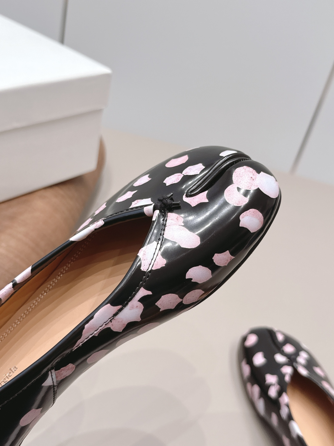 Maison Margiela 26 Early Autumn new fashion flat shoe collection 6