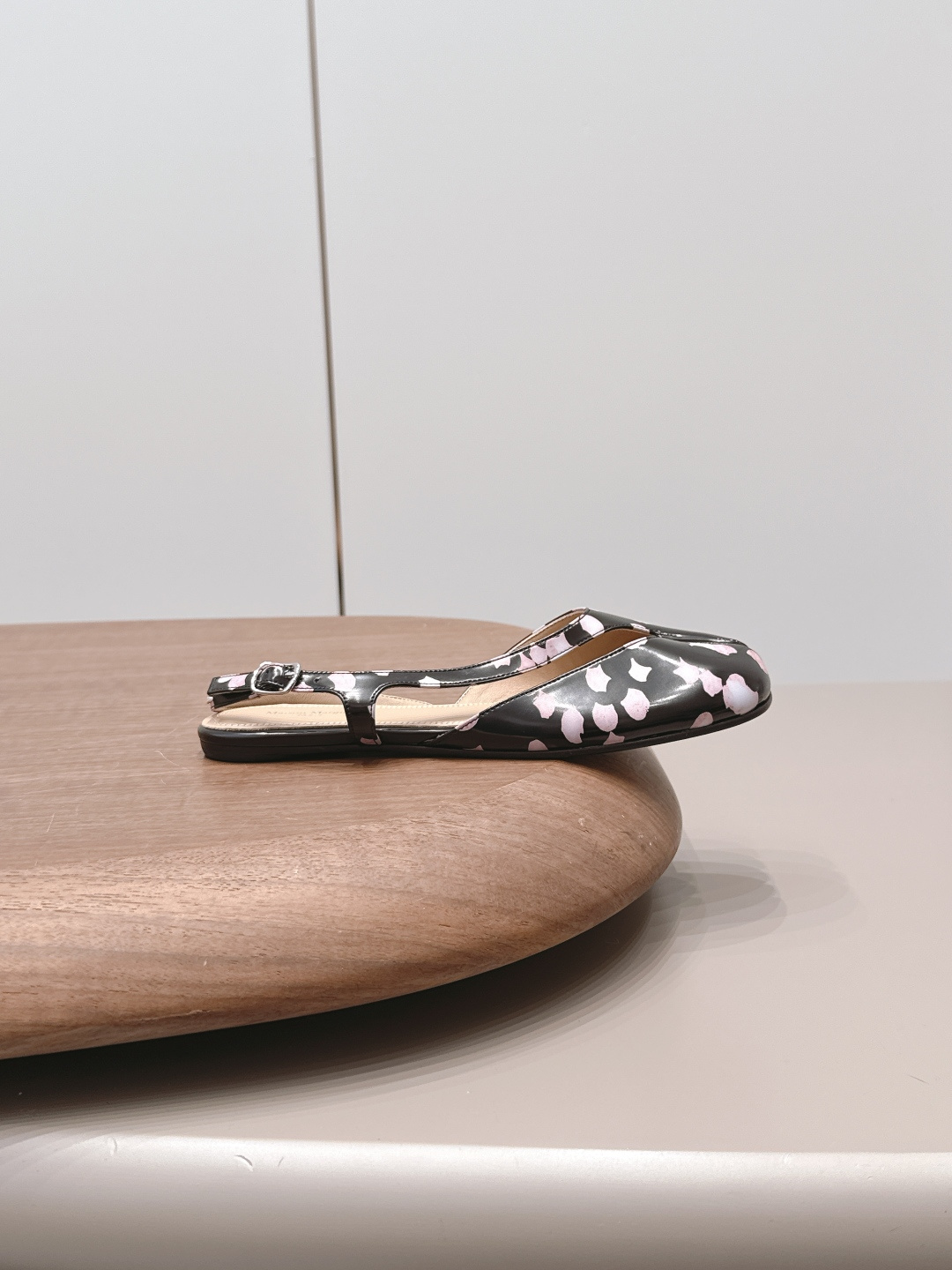 Maison Margiela Haute Couture Classic Luxury Leather Shoe Ref.248BD4EC 5