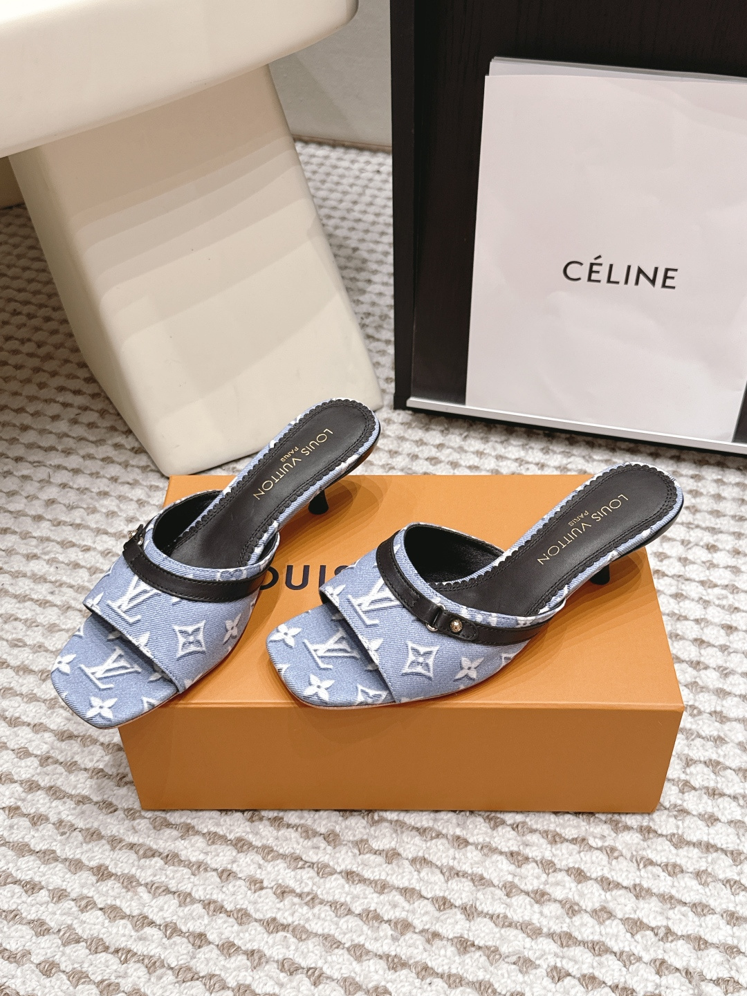 Louis Vuitton Slides