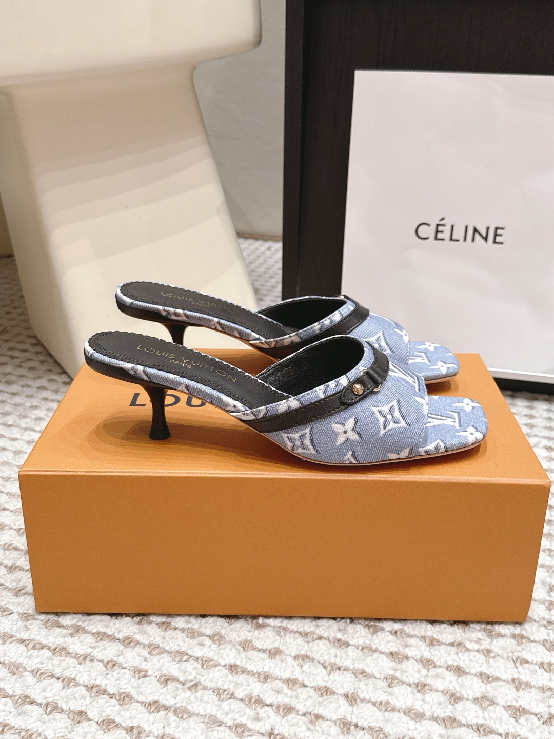 Louis Vuitton Slides