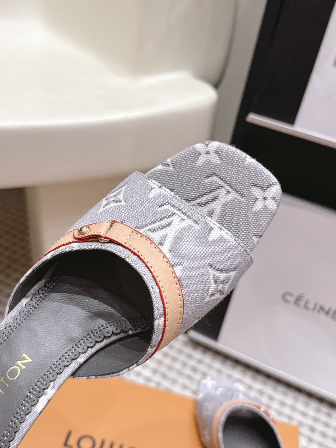 Louis Vuitton Slides