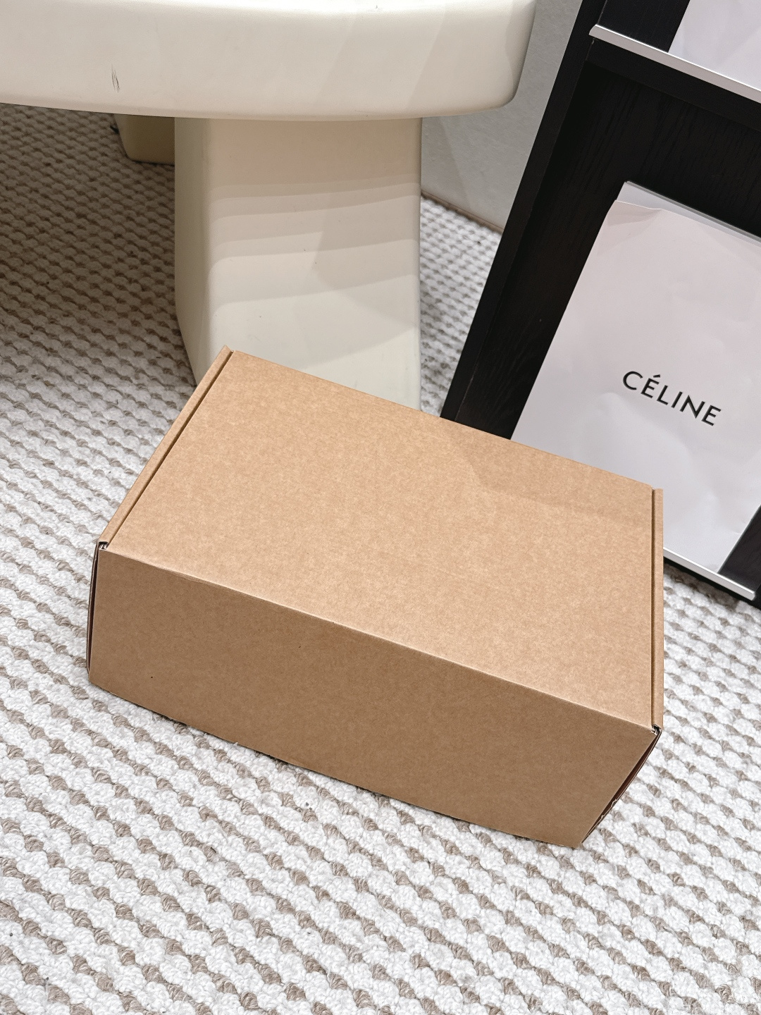 NO:926468,Official website synchronized gift box packaging, boots, boots19860909官网同步礼盒包装,靴子,boots,Women's Shoes