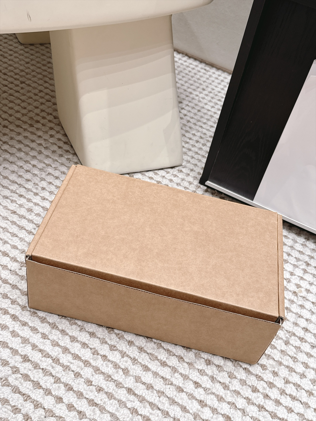 NO:958337,Official website synchronized gift box packaging, loafers, loafers19860909官网同步礼盒包装,乐福鞋,loafers,Women's Shoes