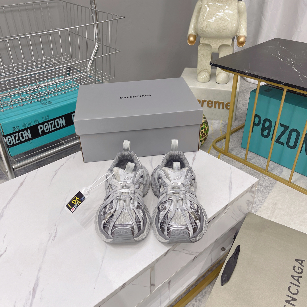 NO:227711,Balenciaga Spider-Man Metal Style Series Balenciaga Outdoor Concept Shoes Balenciaga Sneaker Tess Exclusive Pure Original Version Precision Details Official Private Model Combination Outsole Original Box From the Inside Out Everything Restores Official Configuration Top-level Special for Foreign Trade Crushes all Real-Mark Versions on the Market Size35 36 37 38 39 40 41 42 43 44 45 46, Casual Shoes/Sneakers, balenciaga, balenciaga, sneakers19860909巴黎世家蜘蛛侠金属风系列 巴黎世家 户外概念鞋 Balenciaga Sneaker Tess 独家纯原版本 细节精准对位官方 私模组合大底 原装大盒 从里到外 一切百分百还原官方配置 顶级专供外贸 碾压市面一切真标版本 Size35 36 37 38 39 40 41 42 43 44 45 46,休闲鞋/运动鞋,balenciaga,balenciaga,sneakers,Women's Shoes