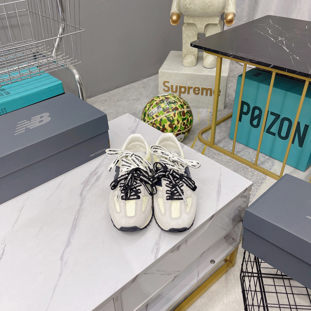 NO:259776,Company-level New Balance nb327 nb 471 retro jogging shoes newbalance 471 retro pioneer ms327 series retro casual sports jogging shoes, Italian street style from the 1970s! nb New Balance 471 series, a new look created with a purer retro style design. The side is also deconstructed, and the n-character logo is presented in an old embossed style! Accessories cannot be lost u471al Article number U471AM Size36 37 37.5 38 38.5 39.5 40 40.5 41.5 42 42.5 43.5 44 44.5 45, Casual shoes/sports shoes, new balance, sneakers19860909公司级新百伦 nb327 nb 471复古慢跑鞋 newbalance 471 复古先锋ms327系列复古休闲运动慢跑鞋,上世纪70年代的意大利街头风格！nb新百伦 全新 newbalance 471 系列,以更纯粹的复古风格设计打造的全新造型.侧身还以解构设计,将n字标志以做旧压花样式呈现！配件不能丟u471al 货号U471AM Size36 37 37.5 38 38.5 39.5 40 40.5 41.5 42 42.5 43.5 44 44.5 45,休闲鞋/运动鞋,new balance,sneakers,Women's Shoes