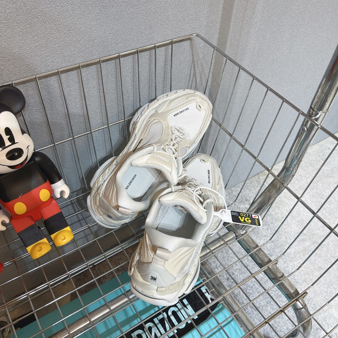 Designer Sneakers