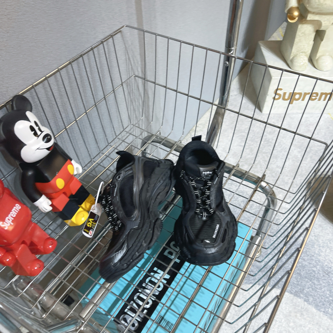 Designer Sneakers