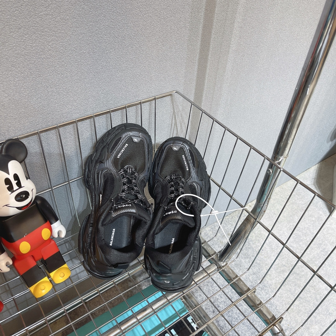 Designer Sneakers
