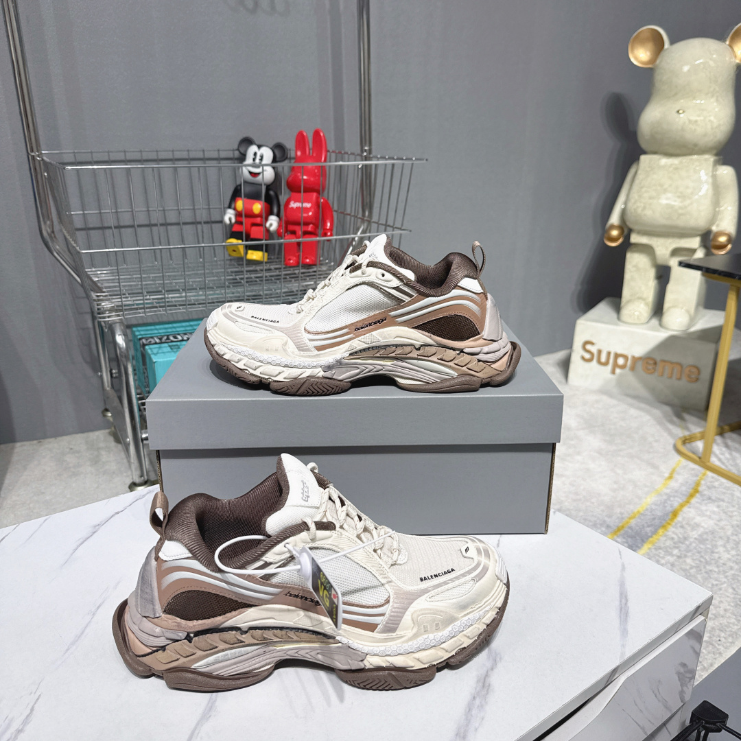 Designer Sneakers