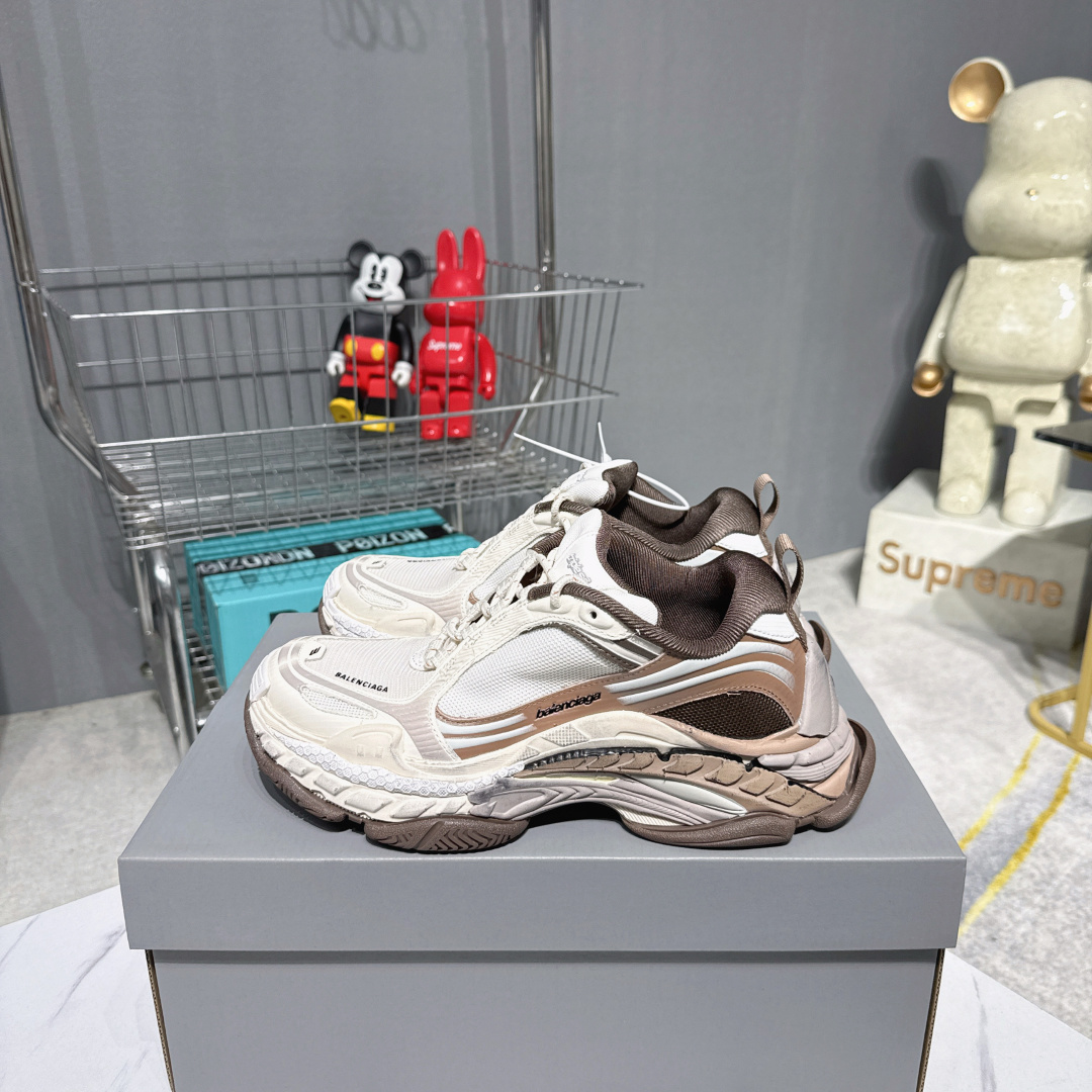 Designer Sneakers