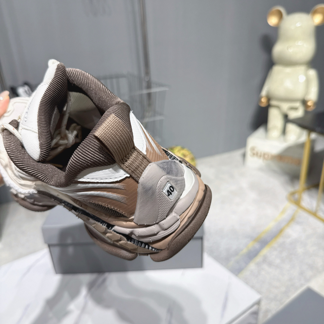 Designer Sneakers