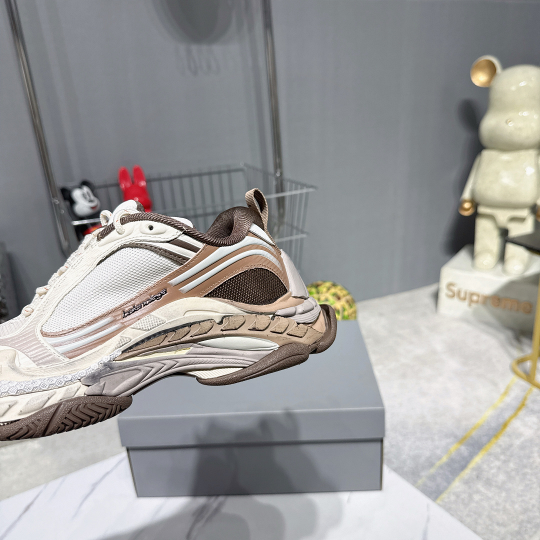 Designer Sneakers