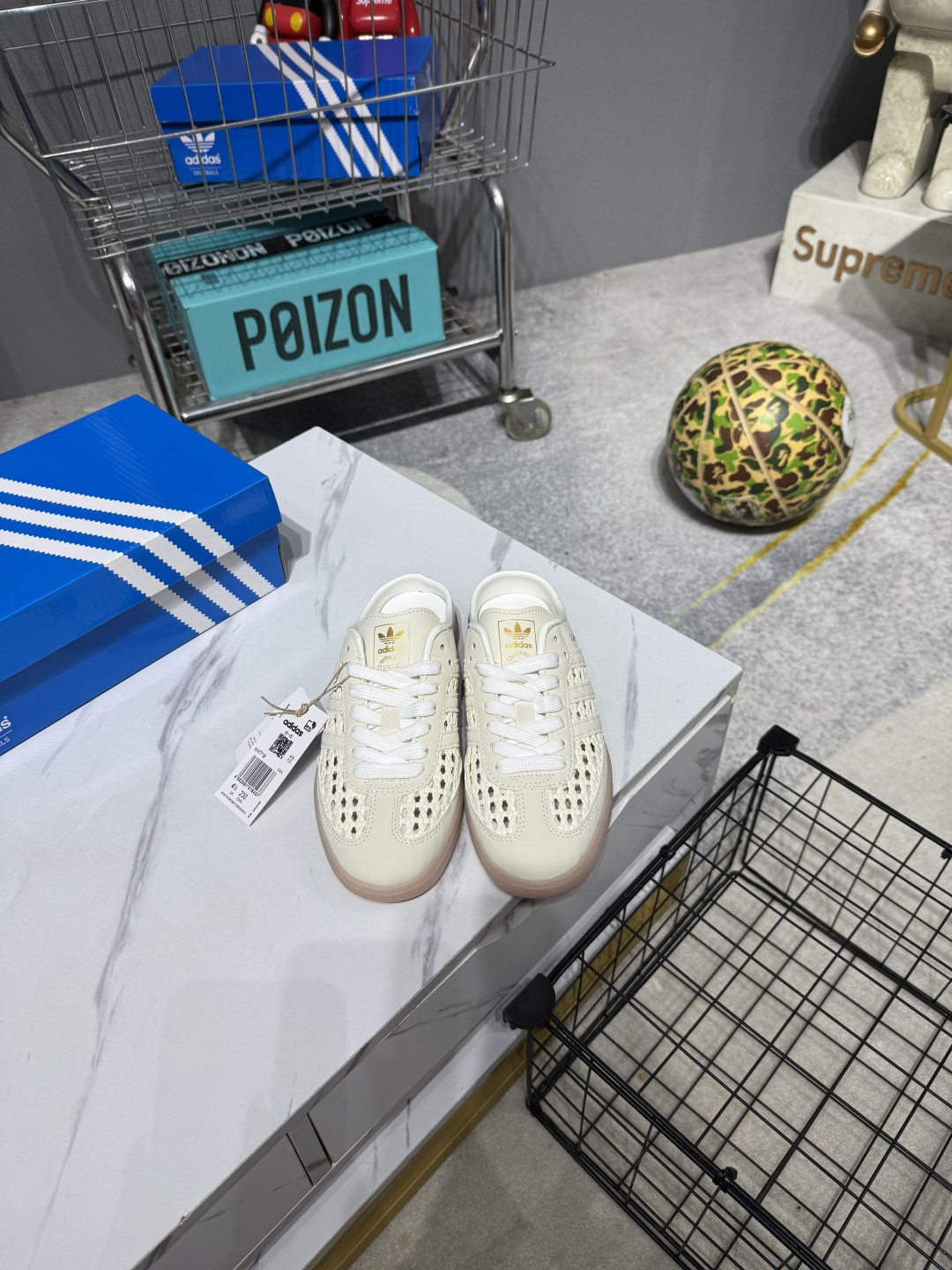 NO:868828,adidas SAMBA OG MULE W moral training shoes, half slippers, ultra-high cleanliness, perfect details, comfortable and versatile, low-top casual sneakers, same style for men and women, item number LB3814, size 35.5 36 36.5 37.5 38 38.5 39 40 40.5 41 42 42.5 43 44  45,casual shoes/sneakers,adidas,sneakers19860909adidas SAMBA OG MULE W德训鞋 半拖  超高清洁度 细节完美 舒适百搭 低帮休闲板鞋 男女同款 货号LB3814 码数35.5 36 36.5 37.5 38 38.5 39 40 40.5 41 42 42.5 43 44 45,休闲鞋/运动鞋,adidas,sneakers,Women's Shoes