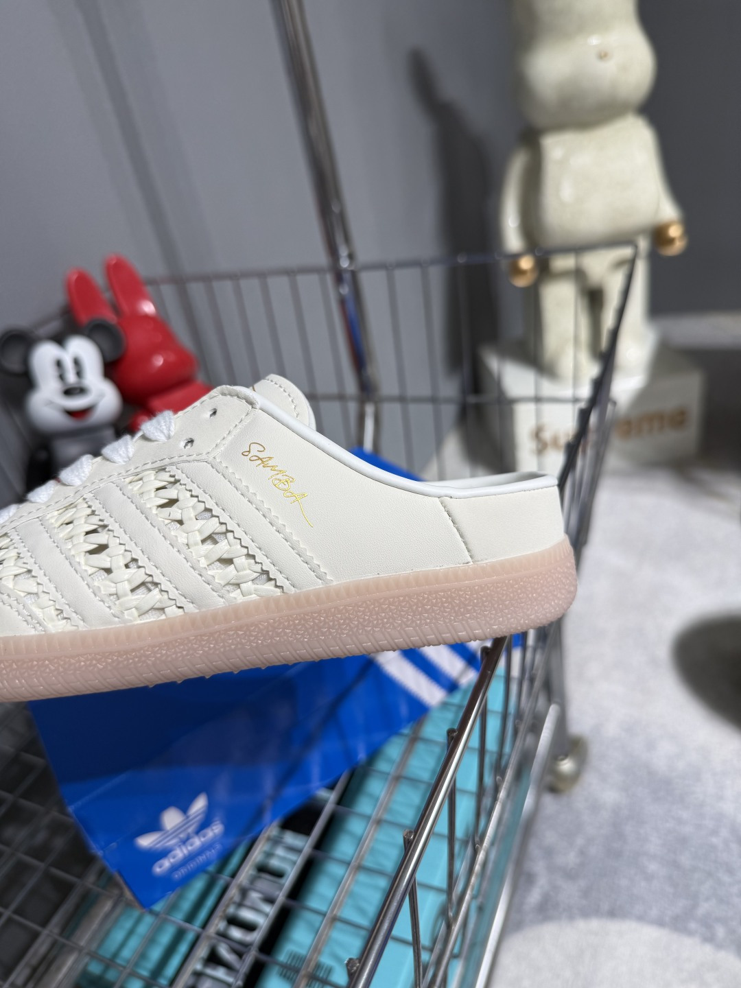 NO:868735,Details,casual shoes/sneakers,sneakers19860909细节,休闲鞋/运动鞋,sneakers,Women's Shoes