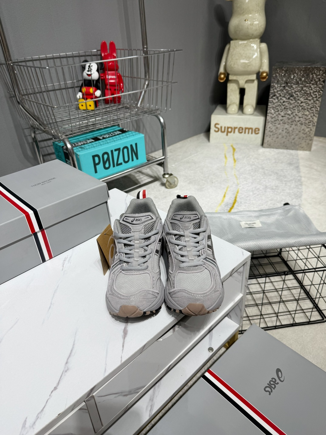 NO:882926,THOM BROWNE Tom Brown19860909THOM BROWNE汤姆·布朗 × ASICS Gel-Kayano 14 联名款 圆头系带 低帮 生活休闲鞋 男女同款 36-46（有半码）,休闲鞋/运动鞋,thom browne,sneakers,Women's Shoes