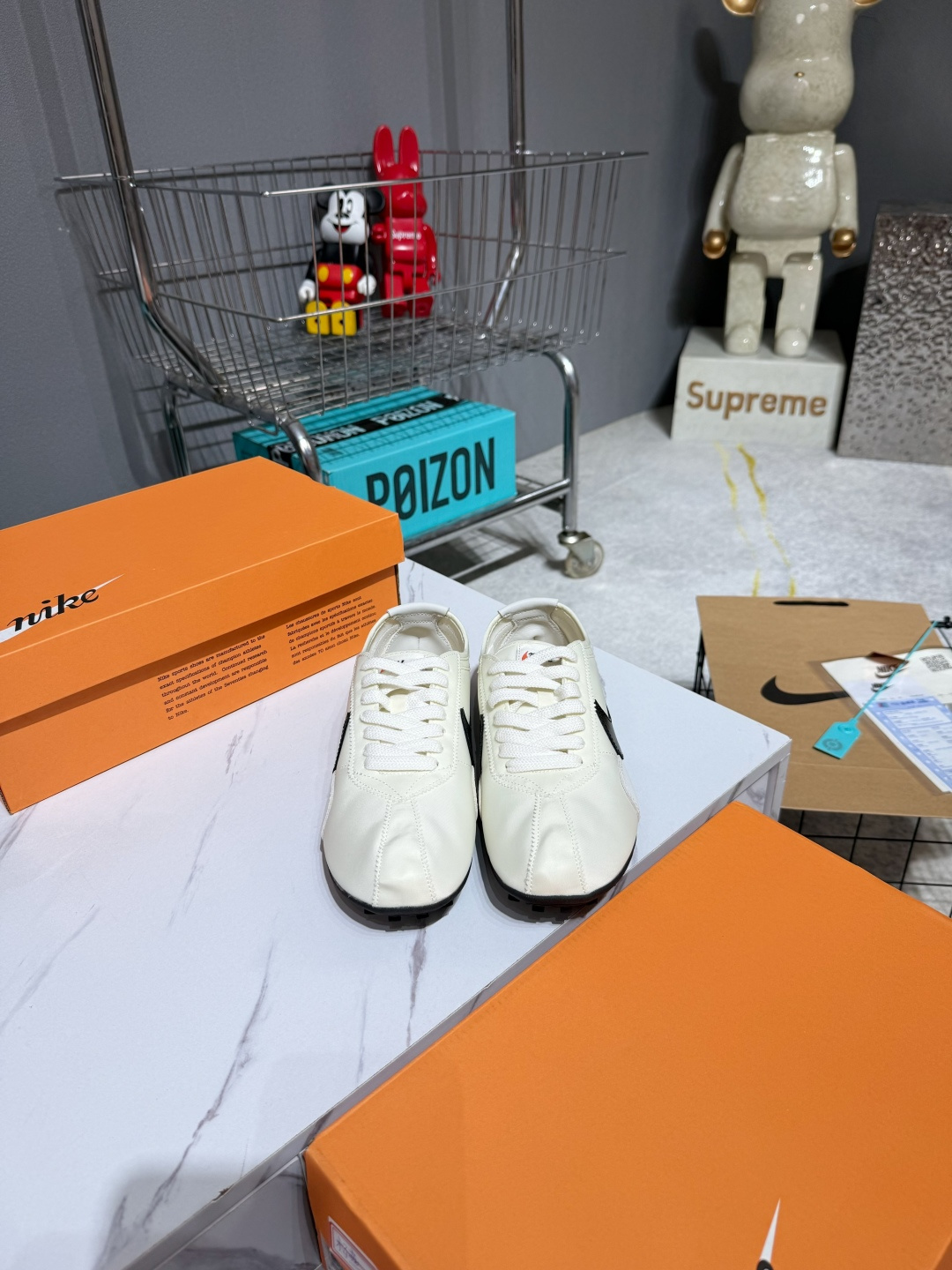 NO:882914,(Highest version) 5 colors are available simultaneously on the official website. Nike Moon Shoe OG Summit, comfortable fit, lifestyle shoes, men and women 36-45, casual shoes/sports shoes, sneakers19860909（最高版本）官网同步先出5个色 Nike Moon Shoe OG Summit 舒适贴合 生活休闲鞋 男女36-45,休闲鞋/运动鞋,sneakers,Women's Shoes