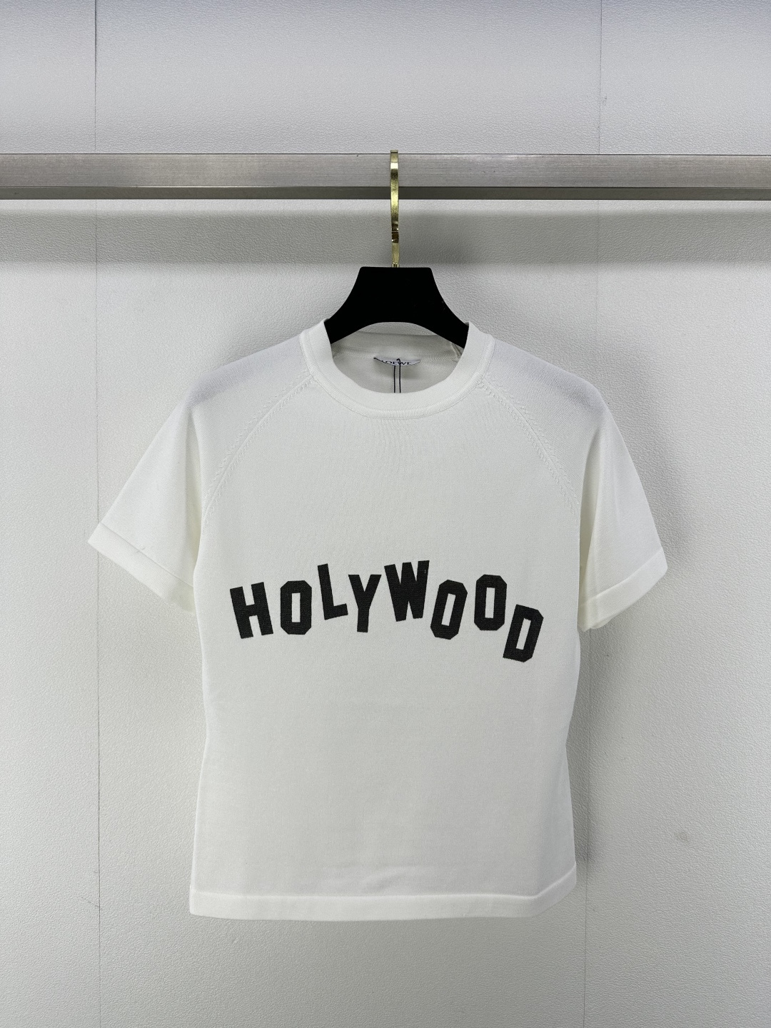 NO:306830,Loew* new details, new knitted round neck short sleeves in early spring, classic brand logo embellishment, simple and fashionable, daily casual and versatile, 2 colors and 3 codes SML, loewe, T-shirt, alexander wang19860909Loew*上新细节 早春新款针织圆领短袖 经典品牌logo图案点缀 简约时髦日常休闲百搭 2色3码SML,,loewe,T-shirt,alexander wang,Women's clothing