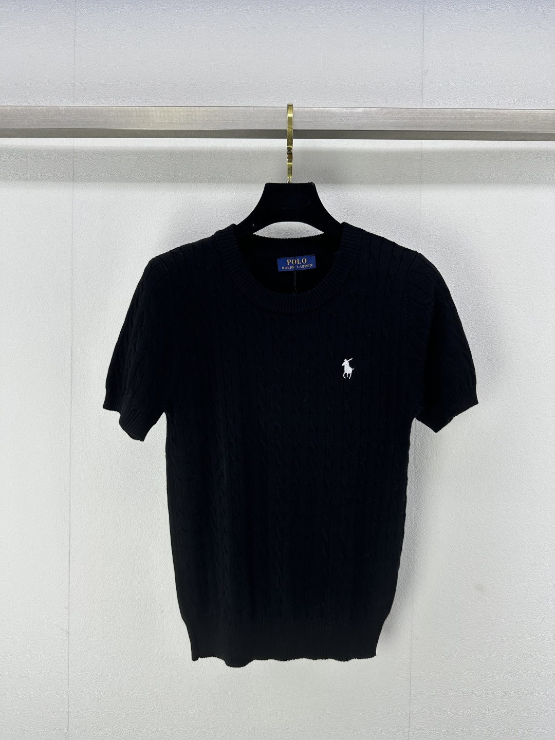 NO:310031,New details on Ralph Lauren 25 Spring and summer new RL home floral round neck short sleeves. Tennis fabric has a great texture~ exquisite brand logo logo, fashionable color matching and simple temperament. Classic style is versatile and timeless!  3 color 3 code SML, loro piana, louis vuitton, T-shirt, alexander wang19860909Ralph Lauren上新细节 25 春夏新款RL家麻花圆领短袖 天丝面料质感超棒～精致品牌logo 标志,时髦配色简约气质 经典款百搭不过时！ 3色3码SML,,loro piana,louis vuitton,T-shirt,alexander wang,Women's clothing