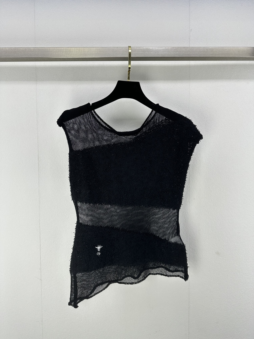 NO:320975,Dio* new details 25 Early spring new knitted towel embroidered vest, irregular texture splicing design, slight perspective effect, slim and fashionable and versatile 2 colors 3 codes SML, dior, alexander wang19860909Dio*上新细节 25 早春新款针织毛巾绣背心 肌理感拼接不规则设计 轻微透视效果 显瘦时髦又百搭 2色3码SML,,dior,alexander wang,Women's clothing