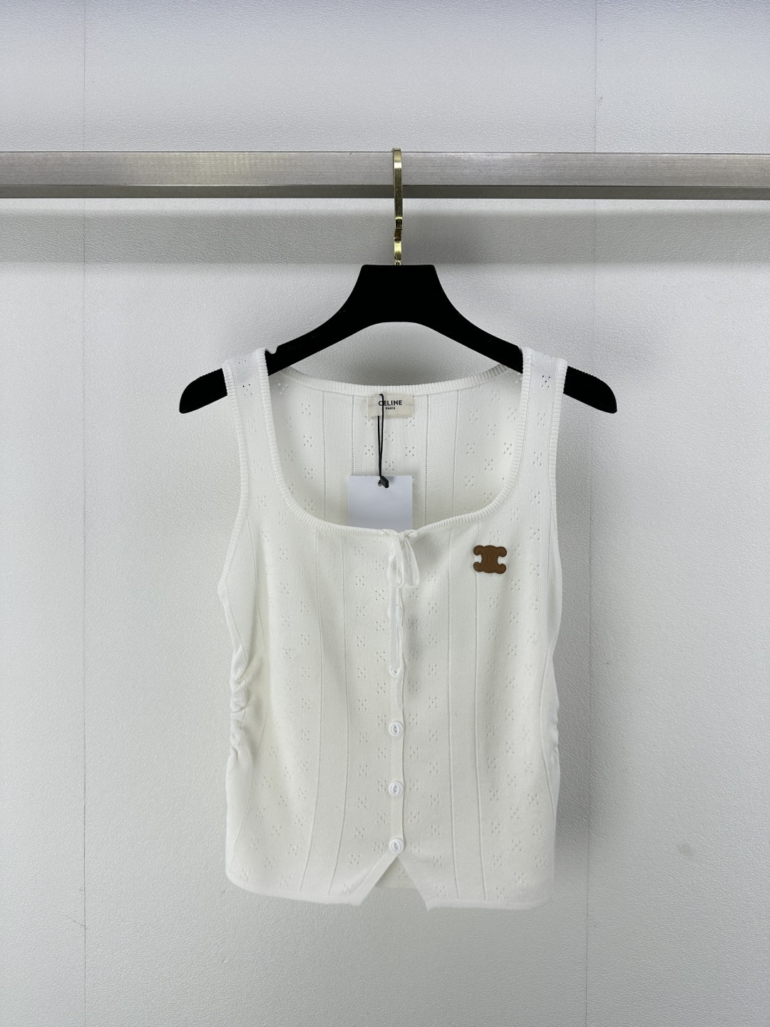 NO:321423,Celin* new details 24 Summer new square collar cardigan lace-up vest side drawstring design, pinch waist feeling to make you look slim and beautiful on the upper body!  2 colors 3 codes SML, celine, alexander wang19860909Celin*上新细节 24 夏季新款方领开衫系带背心侧边抽绳设计 掐腰感显瘦 上身绝美！ 2色3码SML,,celine,alexander wang,Women's clothing