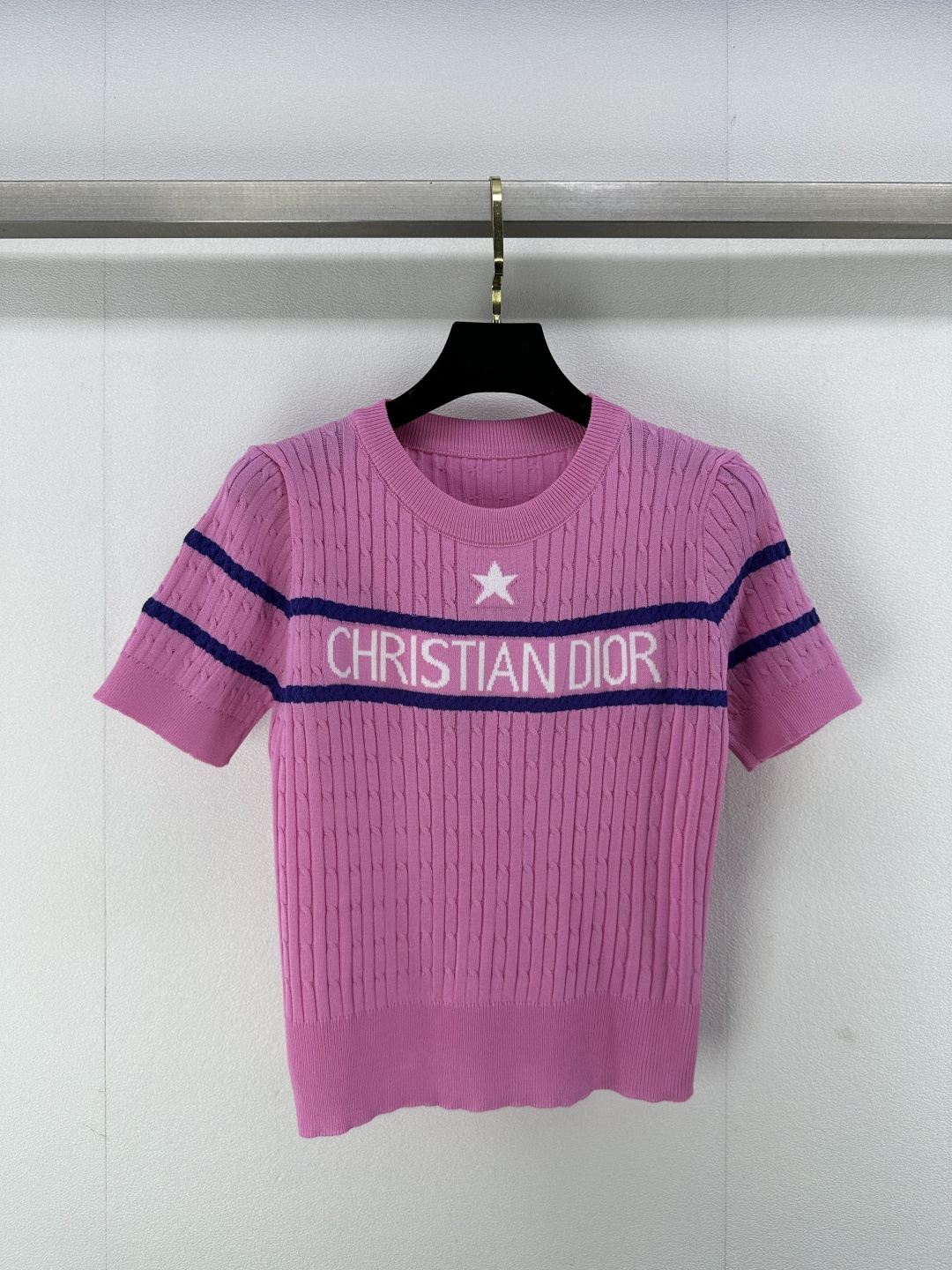 NO:322535,Dio* new details 25 spring and summer new round neck contrasting color short sleeves Five-pointed star contrasting color versatile style for daily commuting and traveling soft and comfortable skin-friendly 3 colors 3 codes SML, dior, T-shirt, alexander wang19860909Dio*上新细节 25 春夏新款圆领撞色短袖 五角星撞色 日常通勤出行百搭款 柔软舒适亲肤 3色3码SML,,dior,T-shirt,alexander wang,Women's clothing