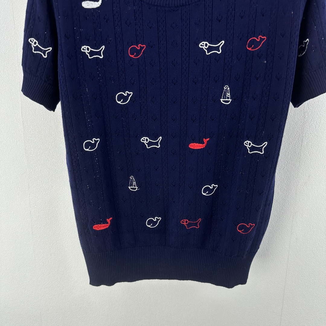 Thom Browne Women's Navy T-Shirt with Dog, Whale, and Lighthouse Embroidery 7 cmp i1750696659584 7797 0 4