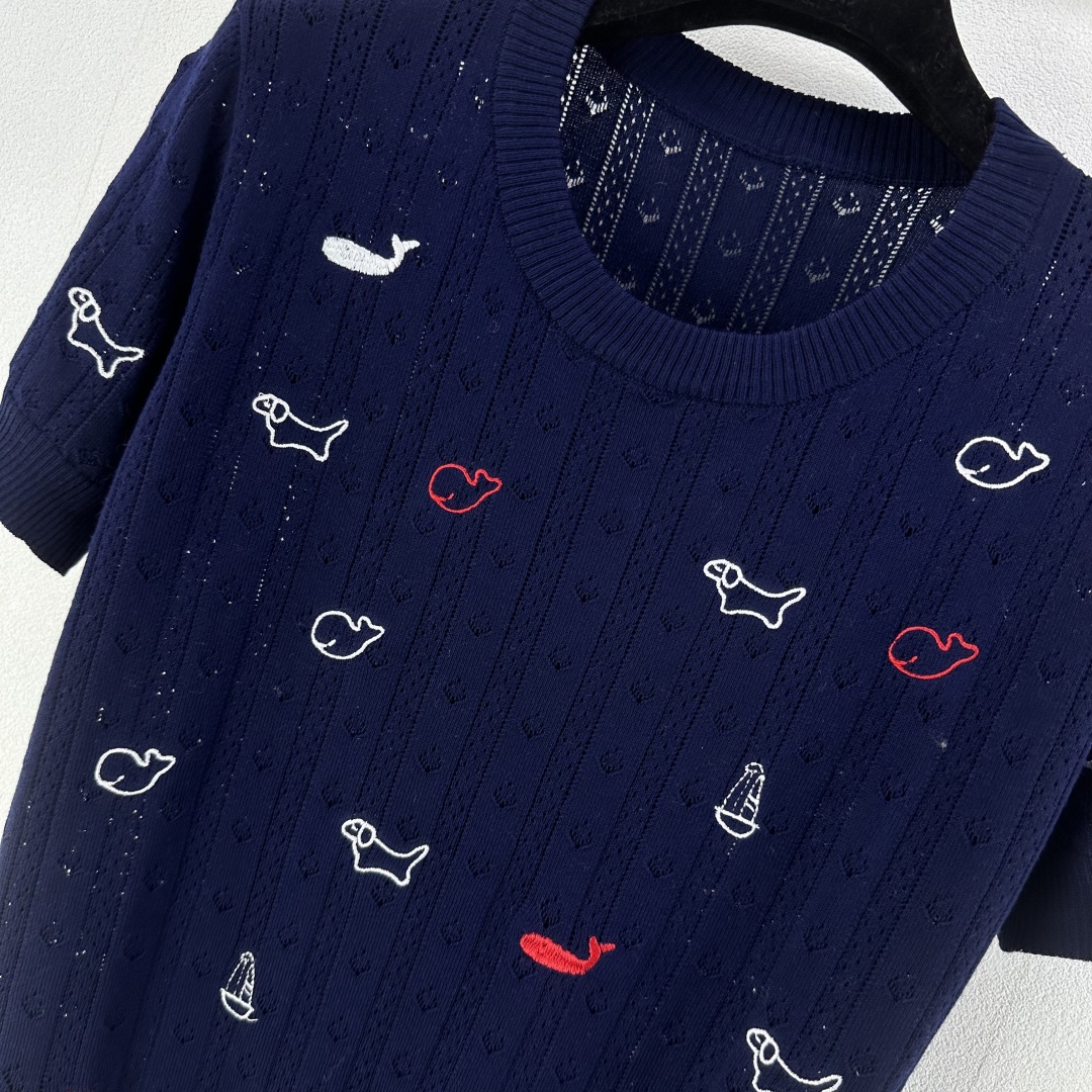 Thom Browne Women's Navy T-Shirt with Dog, Whale, and Lighthouse Embroidery 6 cmp i1750696659598 8111 0 5