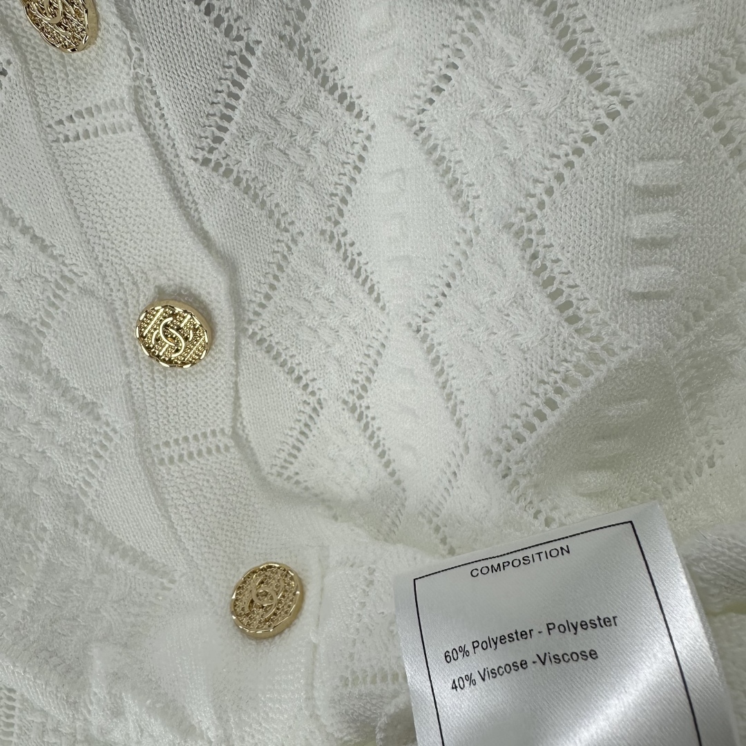 Chanel White Knit Vest Top with Golden Buttons, Women's Sleeveless Sweater 9 cmp i1750779252158 2352 0 7