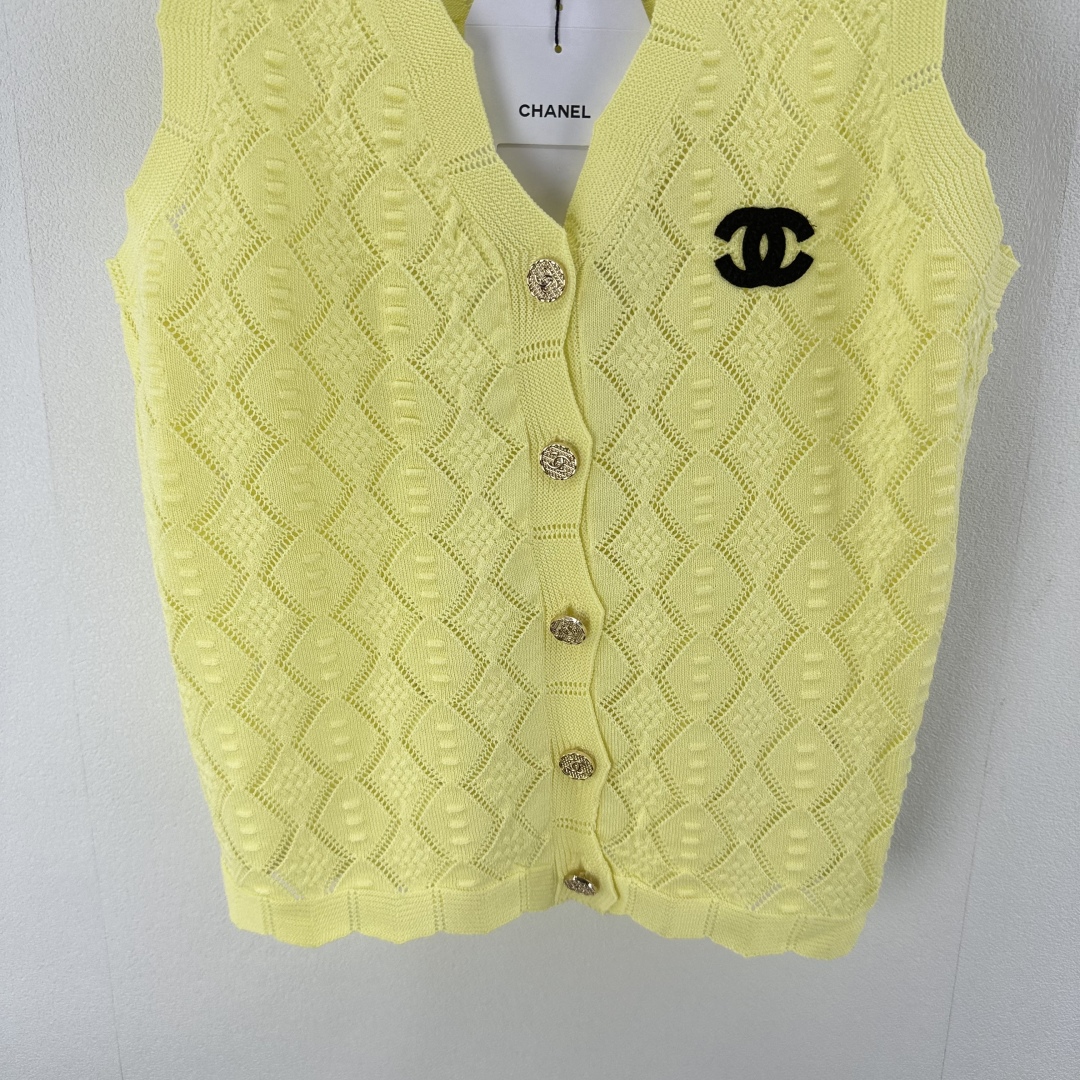 Chanel Women's Yellow Knit Vest Top with CC Logo, Size S-L 6 cmp i1750779295236 9794 0 4